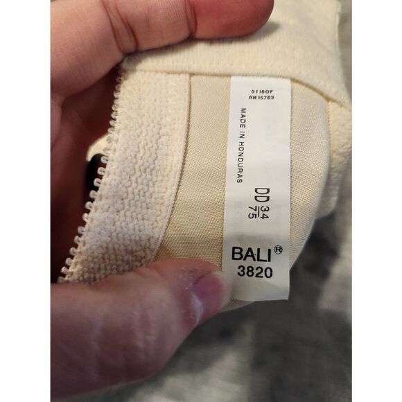 Bali Size 34DD Double Support Wireless Bra 3820 - Picture 3 of 3